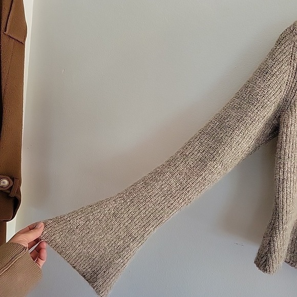 Commense Flare Sleeve Button Cardigan Tan Rib Knit V Neck Casual Classic - Picture 4 of 11